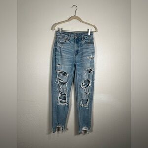 American Eagle Outfitters High Rise Distressed Mom  Jeans size 2
